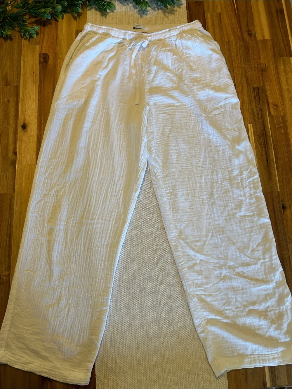 Aritzia Little Moon Cotton Sail Pant White Wide-Leg Drawstring Lounge Size L